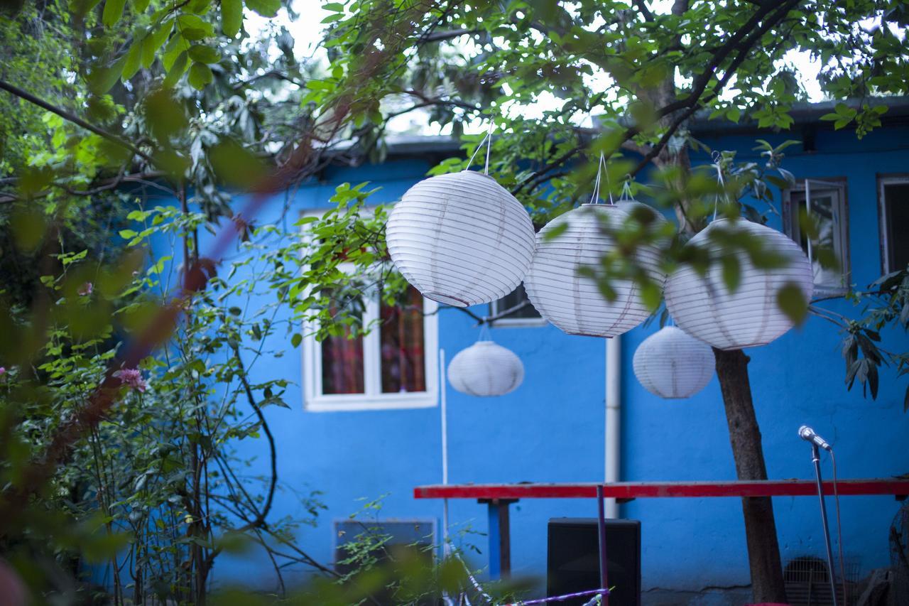 Zgarbi Hostel Tbilisi Exterior foto