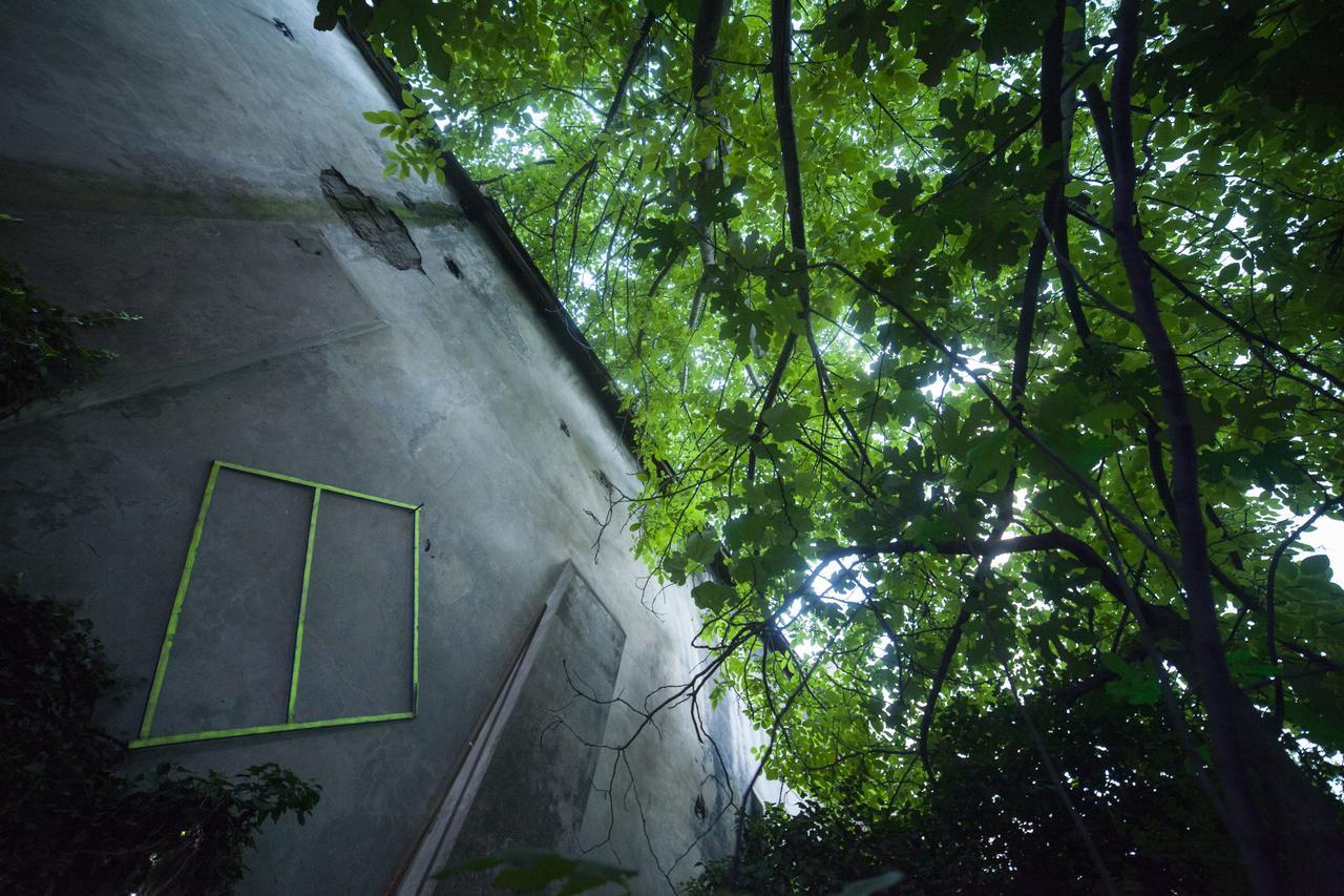 Zgarbi Hostel Tbilisi Exterior foto